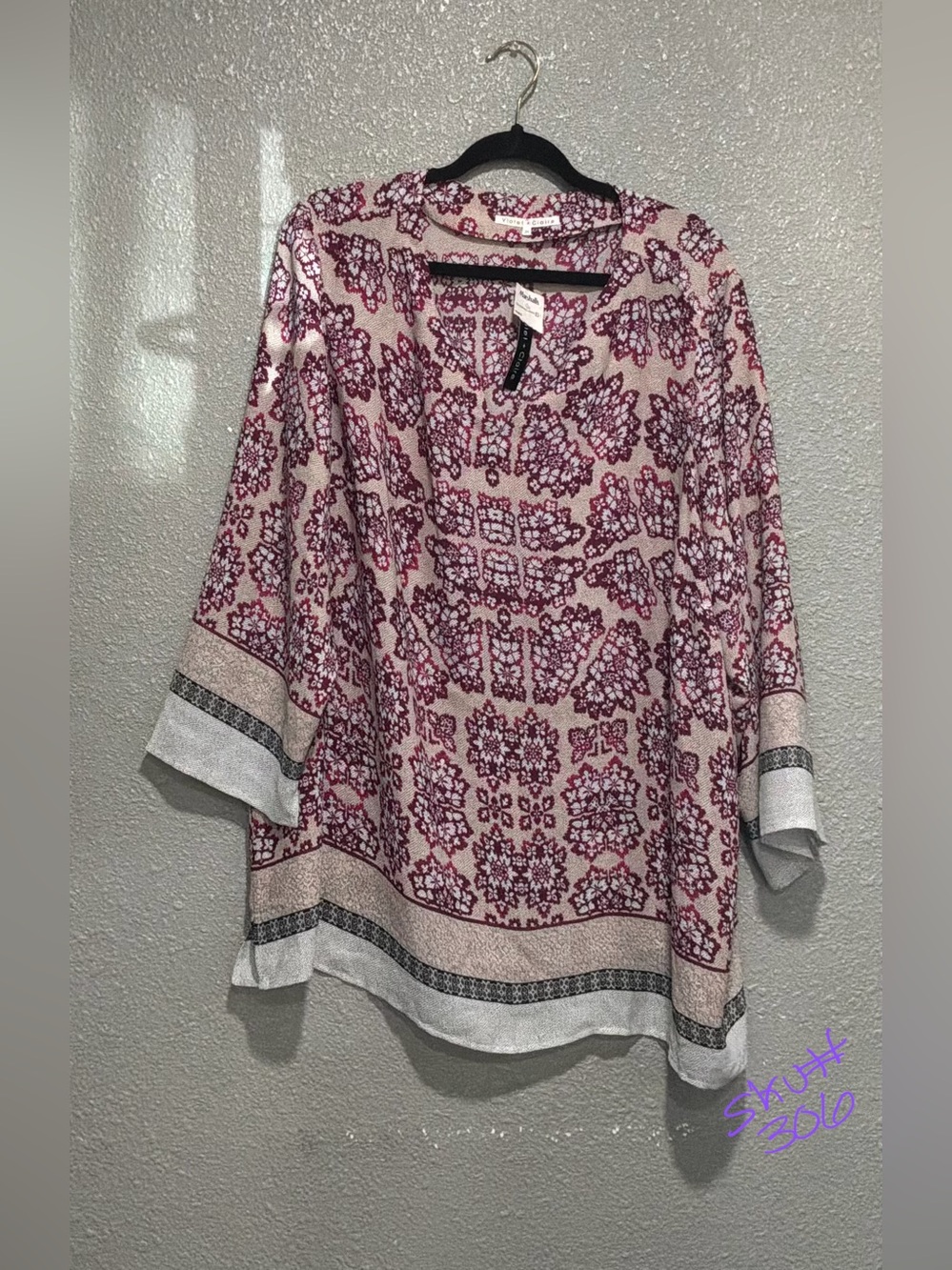 Violet & Claire Pink Floral Border Tunic Top